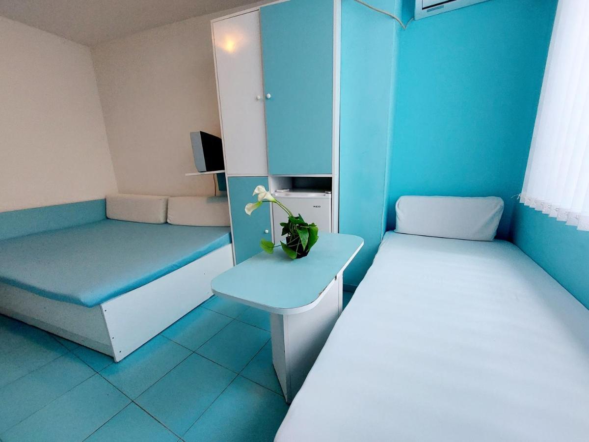 Apartment Leo 3 Varna Esterno foto